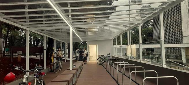 Novo bicicletário: 91 vagas, vestiário e local par