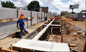 Obras do VLT em Cuiabá estão paradas